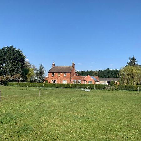 Hotel Wellbet Farm Swinderby Exterior foto