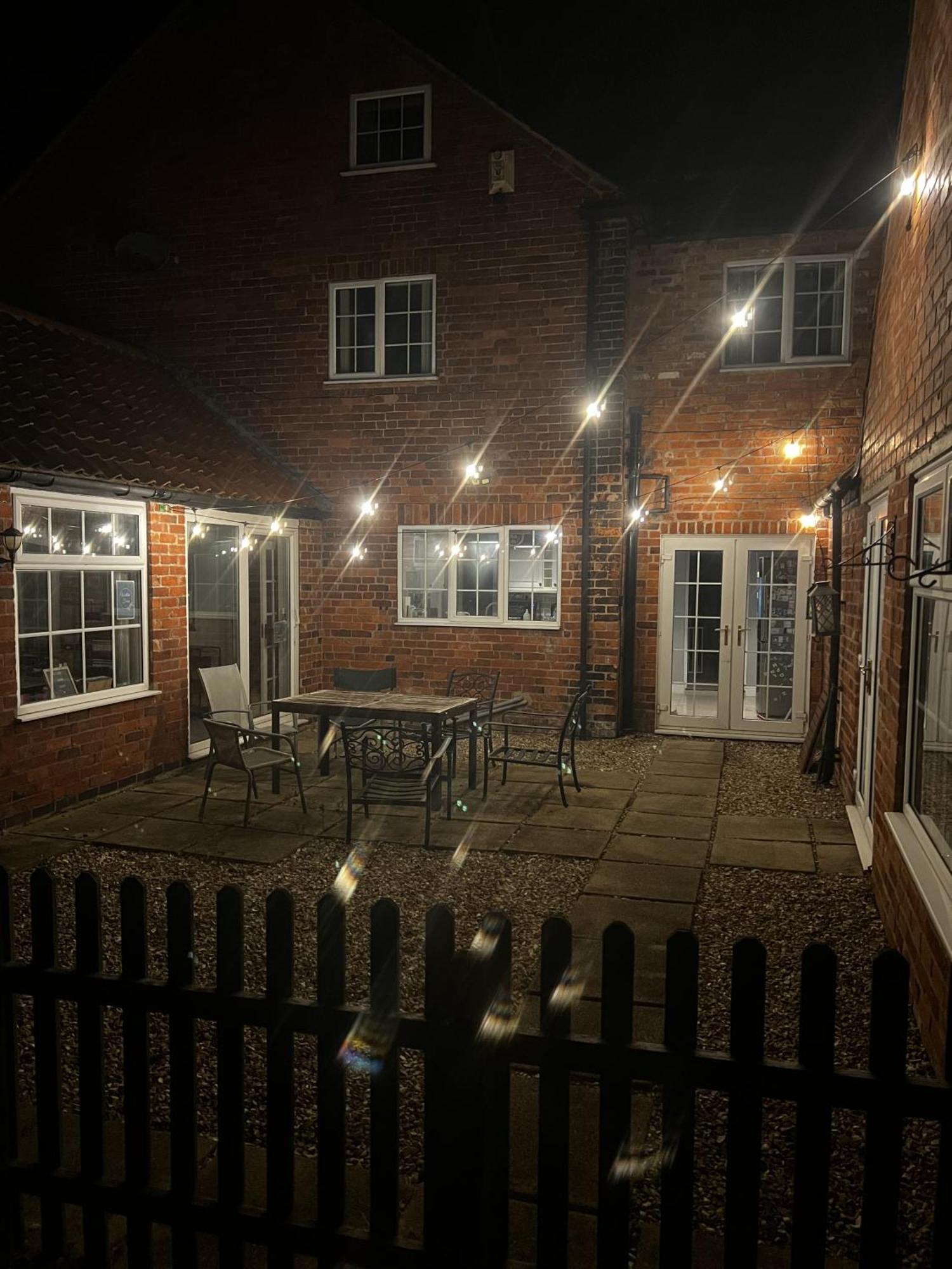 Hotel Wellbet Farm Swinderby Exterior foto