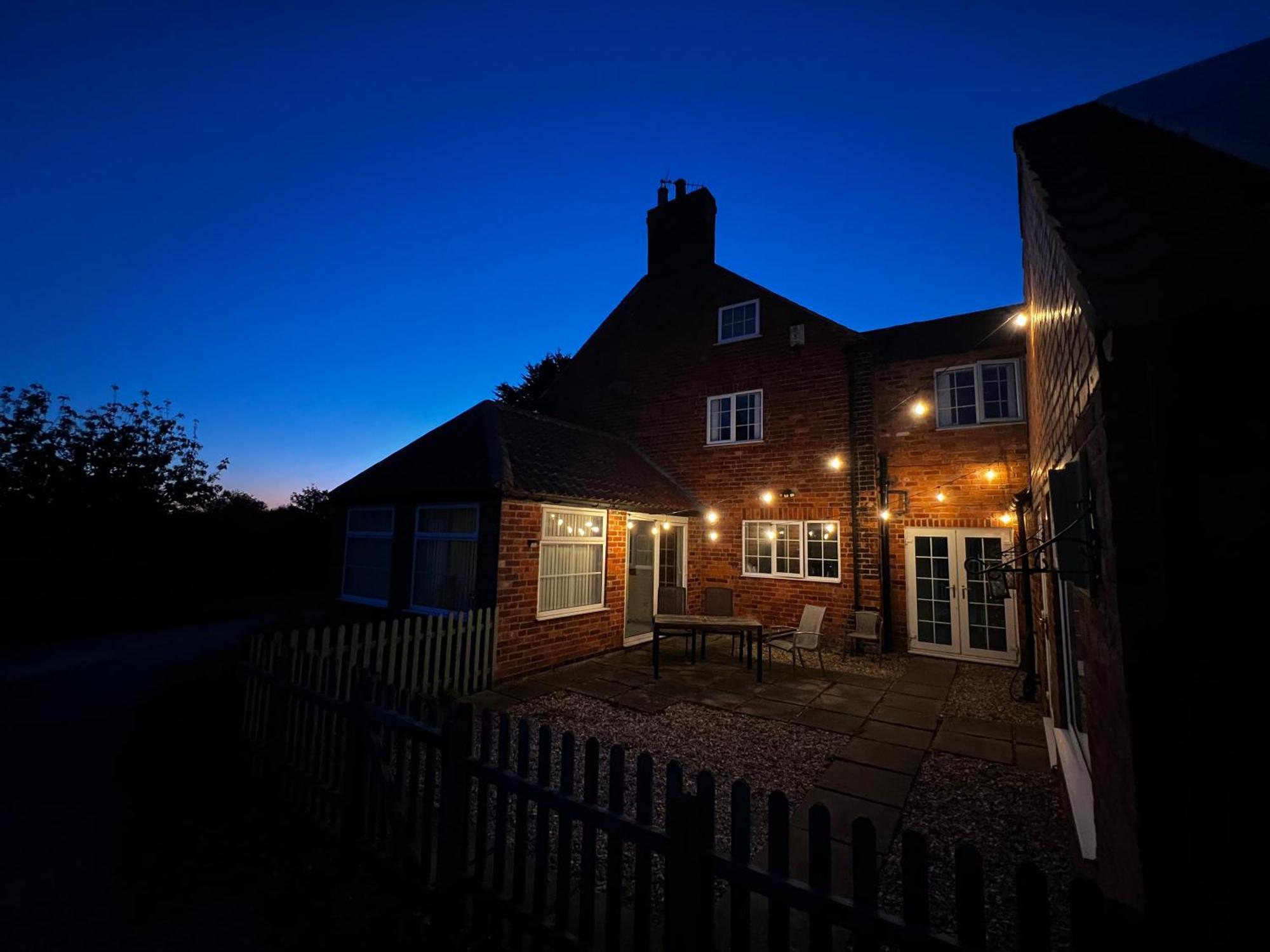 Hotel Wellbet Farm Swinderby Exterior foto